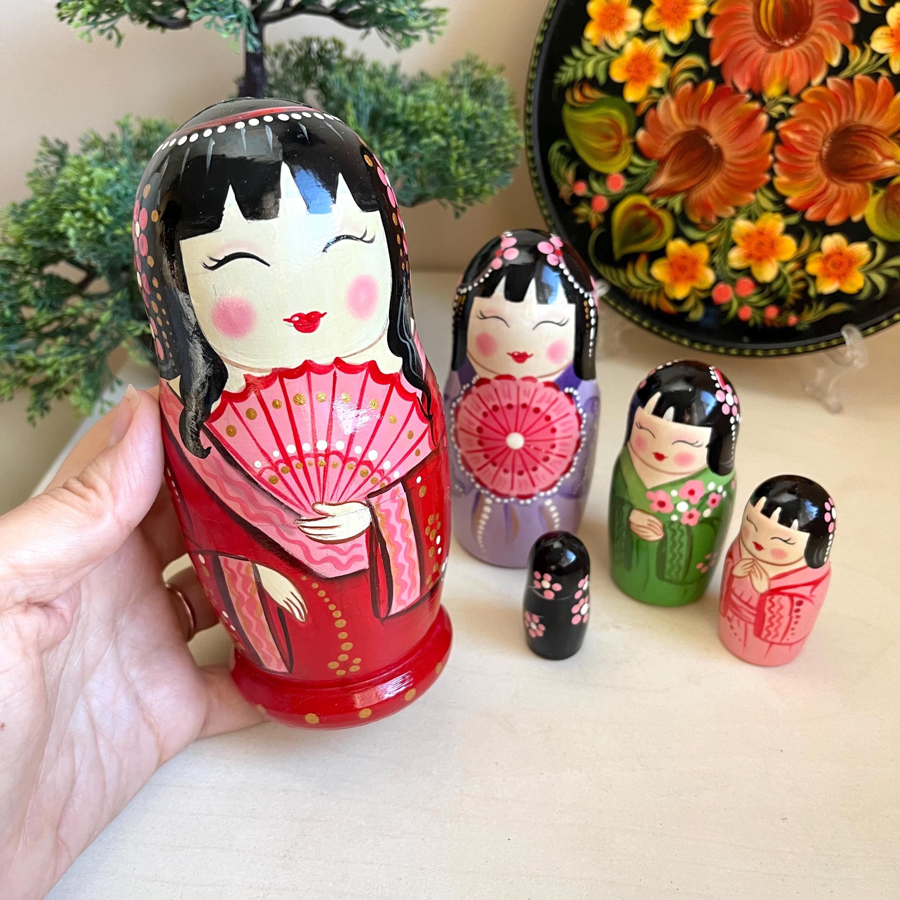 Asian Girls With Violin Nesting Doll 5pcs, Ukrainian Art