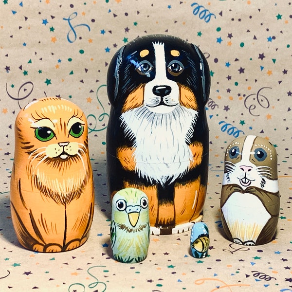 Happy Pets Nesting doll 5pcs, Matryoshka Doll 4.25"/11 cm or 5.25"/13.5cm, Eco Wooden Animal Doll, Personalised Creative Gift for Kids