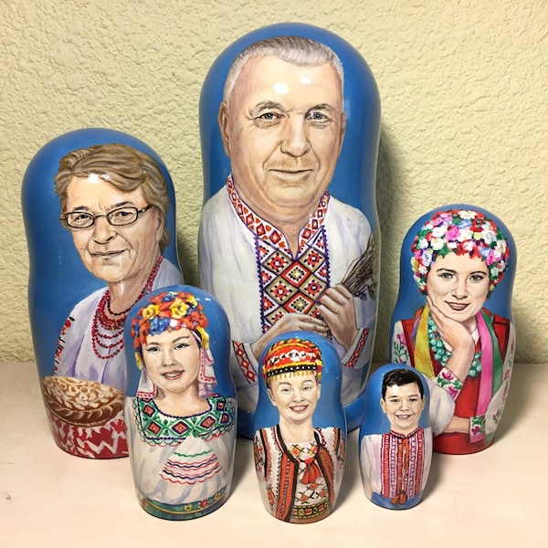 Portrait Matryoshka, Custom Nesting doll, Personalised nesting doll, Private order Painted Portrait Family, Easter Gift Birthday Treasure