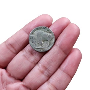 Vintage 1934 United States of America Five Cents Liberty Nickel