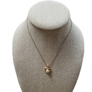 Vintage Gold Toned Heart & Pearl Pendant Necklace
