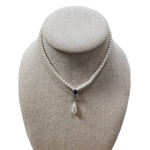Vintage Silver Toned Blue Topaz Bling Pearl Strand Necklace