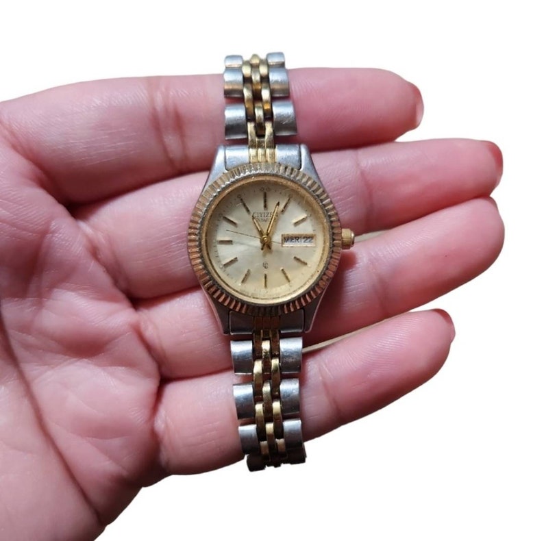 Citizen President 1002-R15119 RC Womens 2-Toned Day Date Quartz Bracelet Watch image 1
