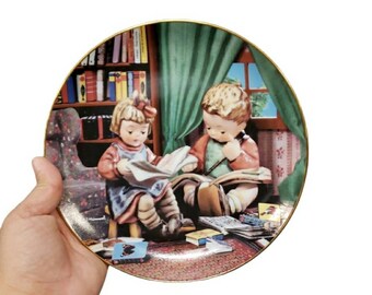 Vintage MJ Hummel Budding Scholars from Little Companions Set Plate #YA2389