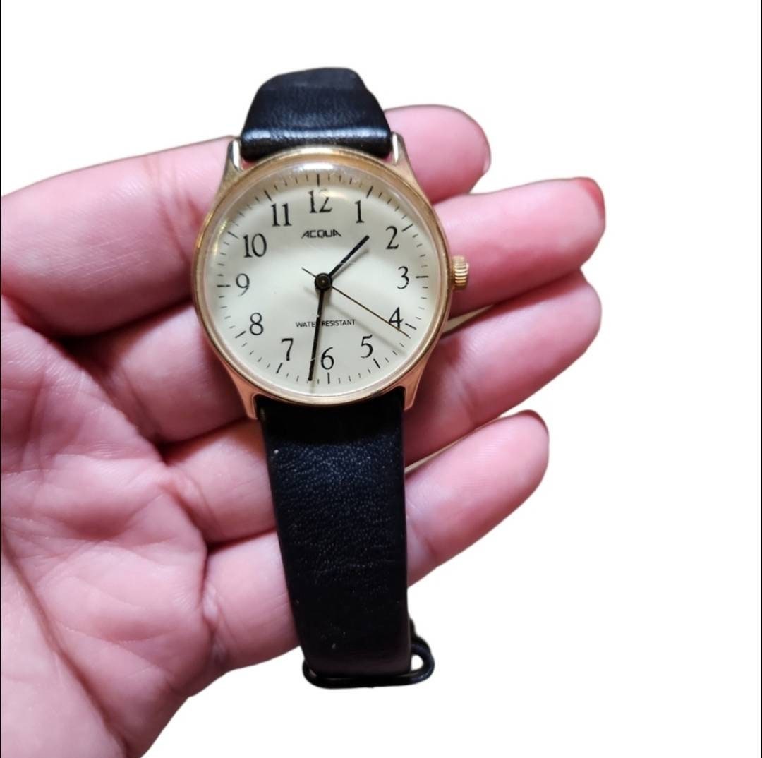 Vintage Acqua Gold Toned Face Black Faux Leather Band Watch Water