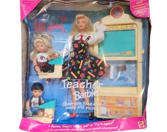 Vintage 1995 Mattel Teacher Barbie #13914 Makes Sounds Damaged Box