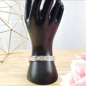 Vintage Whiting & Davis Silver Hinged Bracelet No Chain