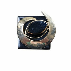 Vintage Sarah Coventry Oro Tono Gemma Nera Pin