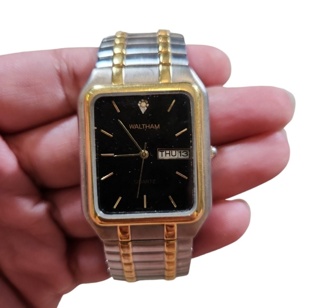 Vintage Waltham Quartz Men's Tank Watch WME13 098 PC33 Vintage Waltham Quartz Men's Tank Watch WME13 098 PC33
