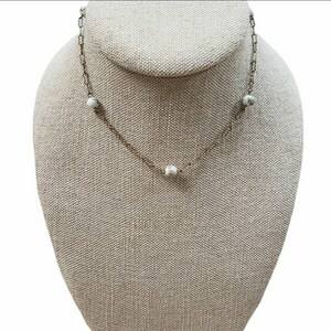 Vintage Gold Toned Floral White Ball Necklace