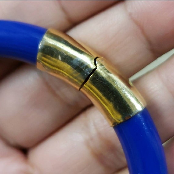 Vintage Gold Toned Glass Lapis Hinged Bracelet - image 2