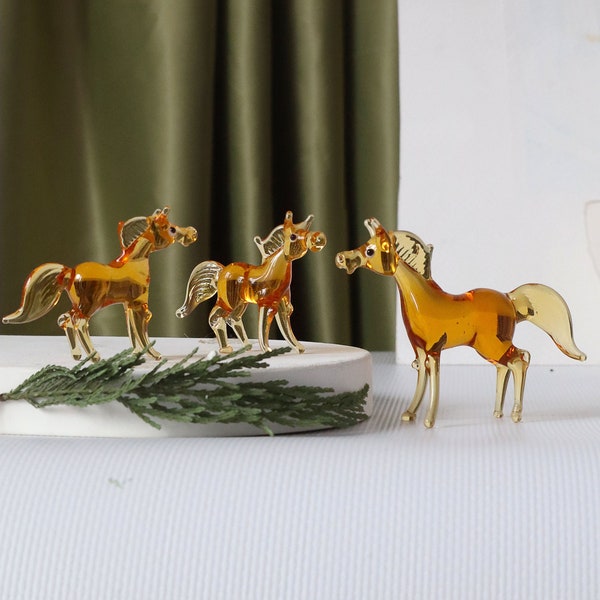 Ensemble de famille de chevaux en verre de Murano, animaux au chalumeau, sculpture de cheval en verre soufflé, décoration de maison, décor de cheval brun, mini figurine en verre,