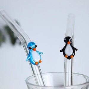 Handgemachter Glasstrohhalm mit niedlichem Pinguin, Trinkhalm, Trinkglas, Trinkglas, wiederverwendbar, Cocktailparty, Öko-Strohhalm, Strohhalm mit Tier