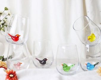 Colorful Birds drinking glass, stemless wine glass, bird tumbler, bird mug, dining table decor, water cup, wedding, celebration, glassware,