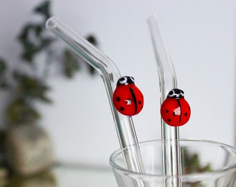 Handmade glass drinking straw, glass ladybug, ladybug gift, reusable, eco straw, straw with animal, drinkware, glassware, small perfect gift