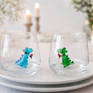 Glass cup Dinosaur with heart , funny stemless wine glass, baby dino mug, water glass, Dinosaur Baby Shower, Dino Birthday Party, image 5