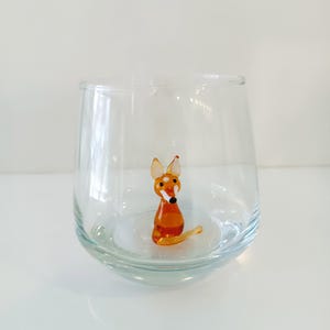 Copo de vidro dentro de uma raposa fofa, caneca inspirada na natureza, caneca de vida selvagem, animal da floresta, vinho sem haste, copos, copo de água, copos de animais 3D,