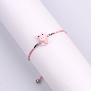 Murano Glas Schwein Armband, Lampwork Schweinchen Charme Schmuck, zierliche Tierperlen Freundschaftsarmband, Geschenk für den besten Freund, Neujahrsgeschenk