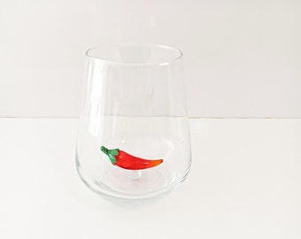 Bicchiere da bevanda al peperoncino rosso, tazza di vetro al peperoncino, vetreria al peperoncino fatta a mano, bicchiere di vino vegetale, arredamento da tavola, tazza d'acqua, regalo paprika,