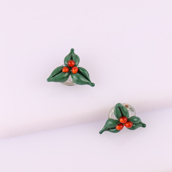 Murano Glass Christmas Holly Charm, Lampwork holly leaf bead, winter charm, holiday spacer charm, bracelet beading supplies, red green bead,