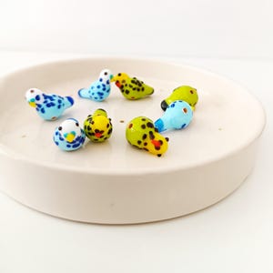 Budgie murano glass spacer bead, Lampwork parakeet bird Bead, tropical colorful bird, lovebird earring charm, DIY parrot jewelry, bulk,