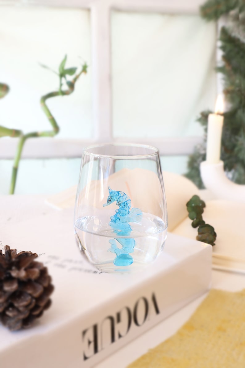 Handmade Glass cup with seahorse, cute drink glass, seahorse glass, ocean decor, table decor , sea animal mug, glassware, water cup, wedding Single-Blue