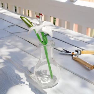 Handmade Glass lily flower miniature, lampwork Lilium flower, Rhipsalidopsis, blooming christmas cactus, indoor houseplant floral decor,