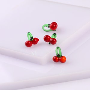 Murano Glass Cherry Beads 13x15 mm, Cherry Charms, Earring charms, Lampwork Fruit Bead, vegan bead, Necklace & Earring Beads, glass findings