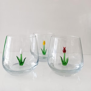 Glass tulip cup, flower mug, tumbler, floral glasses, glassware, water glass, wedding, wine, table decor, new house present, Engagement gift
