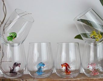 Cute glass tumbler with glass dog, dog glass cup, water cup, Drink Glass, handmade glassware, glassware set, holiday glasses, handmade dog