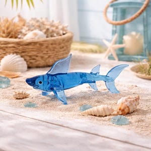 Glass shark figurine, art glass fish, blown glass shark, shark sculpture, miniature shark , sea animal gift ,lampwork jaws, ocean theme gift