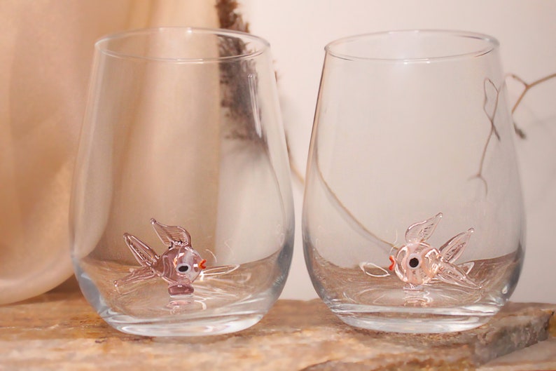 Cute drink glass with fish figurine, fish mug, water glass, tumbler, fish cup, stemless wine, glassware, drinkware, table decor, home bar Pink&Purple set2