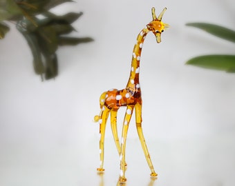 Glass giraffe figurine, Murano Glass Animals, cute giraffe sculpture, art glass african animals, blown glass, sweet home decor, wild life,