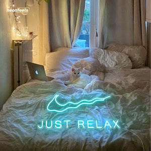 Ice Blue Neon Sign - Just Relax - Nike Swoosh Texto iluminado en LED Neon, hecho a pedido Cartel de iluminación regulable para pared