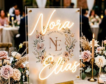 Personalized Floral Wedding LED Neon Sign, Custom Acrylic Name Light for Reception Table, Freestanding Sweetheart Table Decor