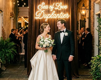 Sea of Love Wedding LED Neon Sign, Custom Last Name Light for Reception Backdrop, Personalized Couple Photo Wall Decor Display for Guests