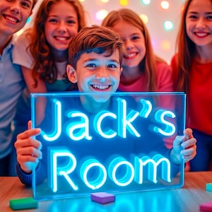 Letrero de neón con nombre personalizado: lámpara de pared con luz LED personalizada, obra de arte para habitaciones de niños, cumpleaños, salas de juegos y eventos, segura para niños