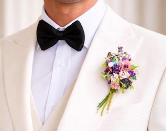 Lavender wedding boutonniere Groom floral lapel pin Wildflower buttonhole flower brooch