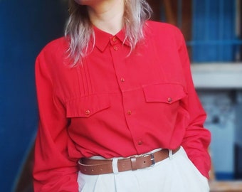 Chemise rouge des années 80