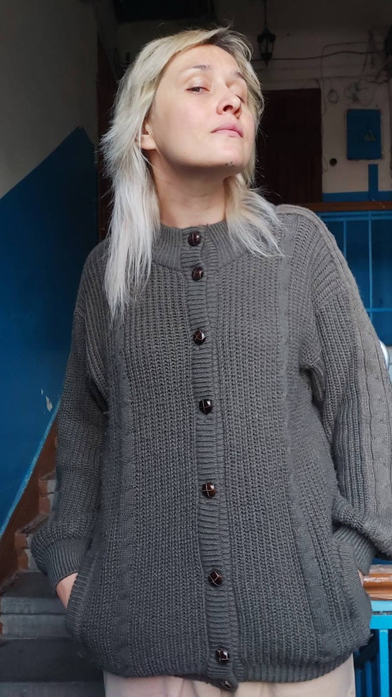 Cardigan with genuine leather buttons