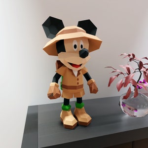 papercraft mickey safari Pdf, SVG and DXF format compatible with cricut and cameo, digital template, 3D, paper, origami pepakura mouse