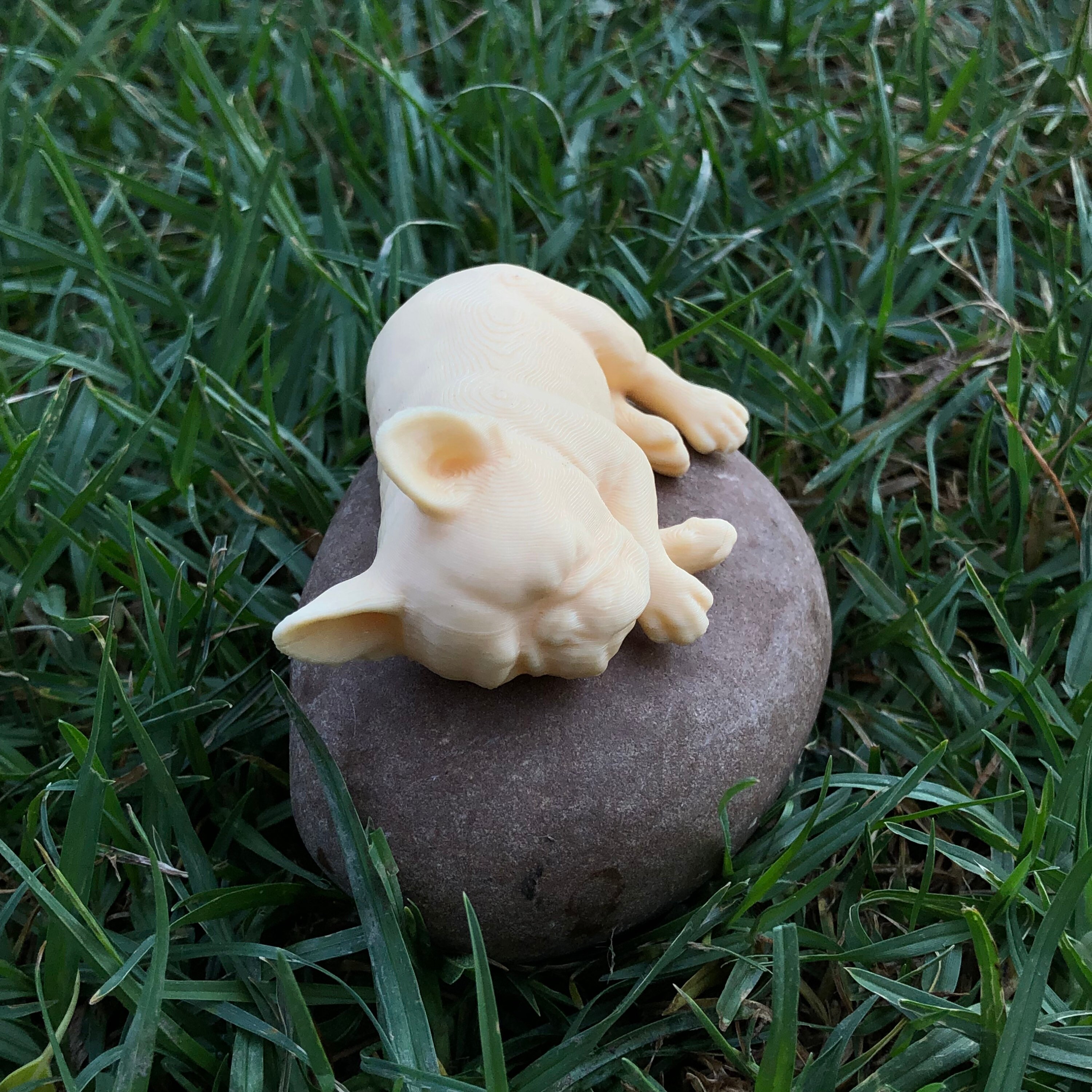 frenchie dog statue
