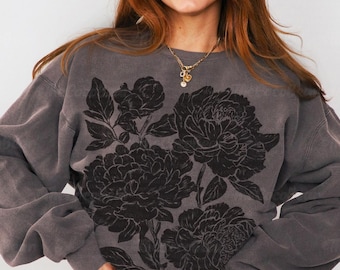 Sudadera vintage con estampado floral en linóleo, suéter Comfort Colors con estampado de peonías y ranúnculos, camiseta con estampado de madera estilo cottagecore boho botánico.