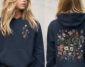 Pressed Flowers Youth Hooded Sweatshirt, Boho Cottagecore Pastel Botanical Floral Pullover Shirt Fairycore Girls Wildflowers Crewneck Hoodie
