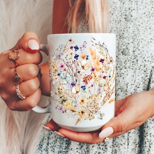 Pressed Flowers Mug, Boho Wildflowers Cottagecore Coffee Mug, Vintage ...
