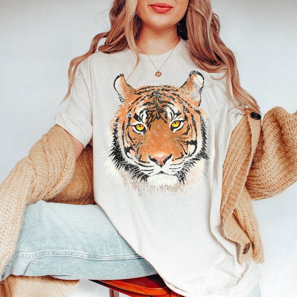 Tiger Graphic Tee, Women's Oversized T-Shirt, Tropical Jungle Vintage Tee, Get em Tiger, tshirt for women, Gift for her, Grunge Tiger Shirt