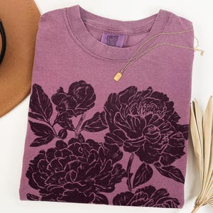 Vintage Linocut Flower Shirt Comfort Colors Block Print Peonies Tshirt Ranunculus Woodcut Stamp Tee Cottagecore Boho Botanical Shirt Cotton