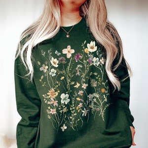 Vintage geperst bloemen sweatshirt, Boho Cottagecore ronde hals, pastel botanische bloementrui, Fairycore oversized wilde bloemen sweatshirt