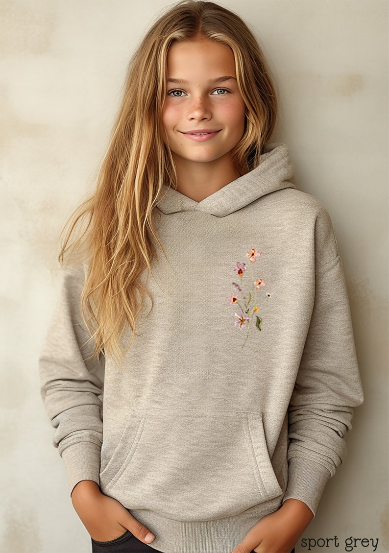 Pressed Flowers Youth Hooded Sweatshirt, Boho Cottagecore Pastel Botanical Floral Pullover Shirt Fairycore Girls Wildflowers Crewneck Hoodie Sport Grey