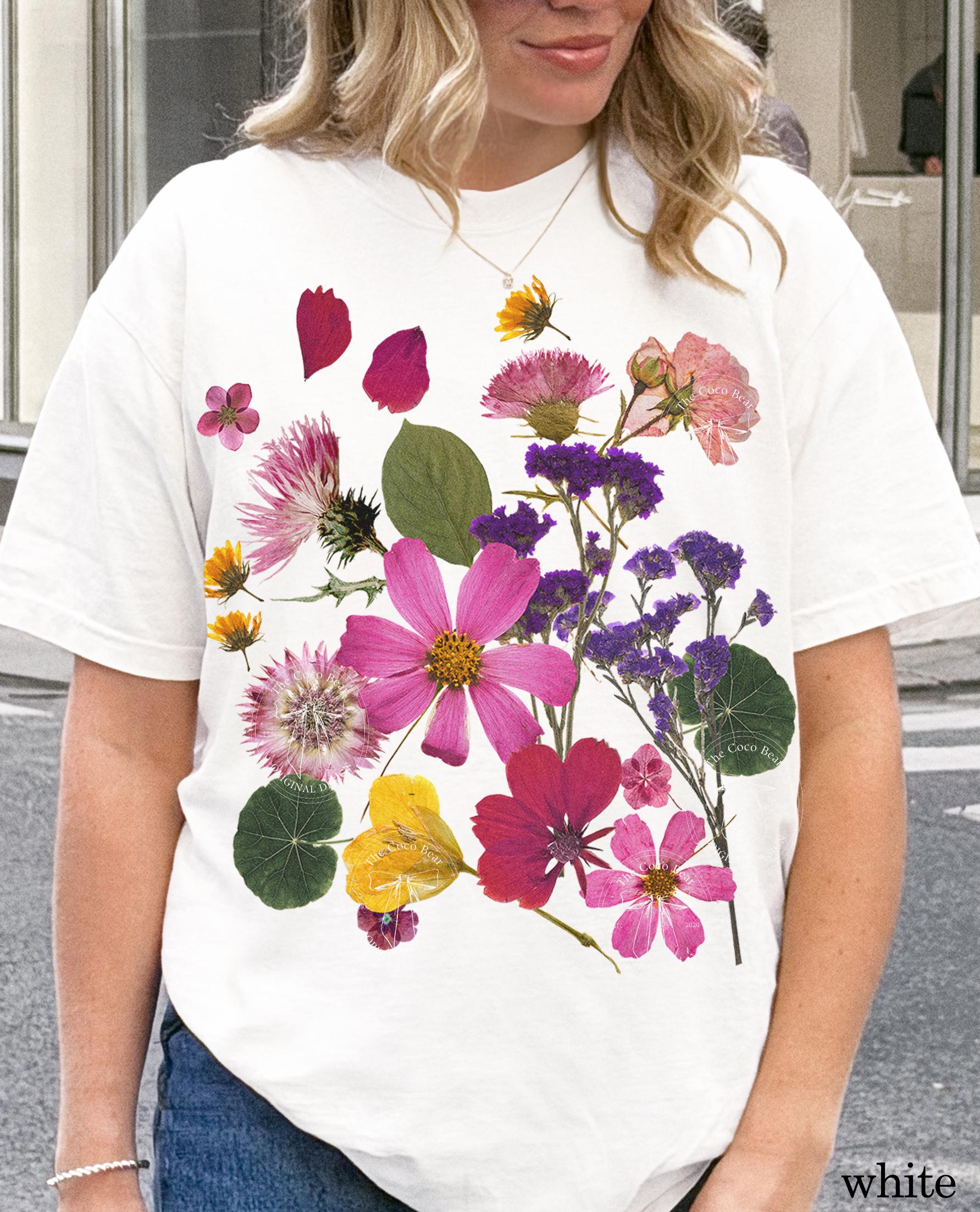 Pressed Flowers Comfort Colors Tee – Vintage Floral Cottagecore Garden ...